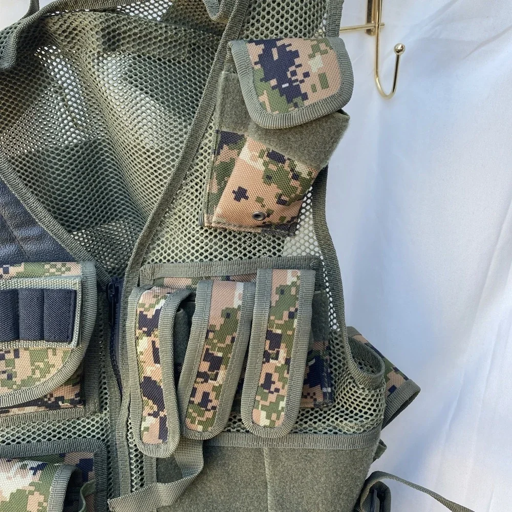 Military Combat Vest Digital Pattern‎ Multipule Pockets Gun Holster Clip Pockets